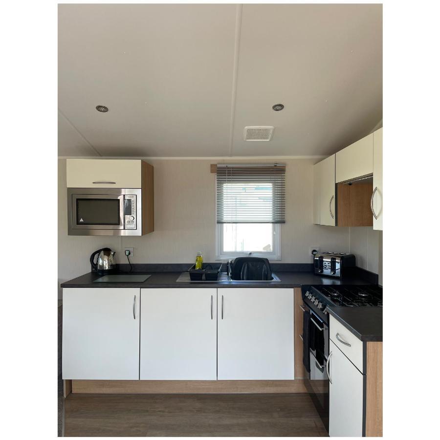 Cosy 3-Bed Caravan Combe Haven St Leonards On Sea Hollington  エクステリア 写真