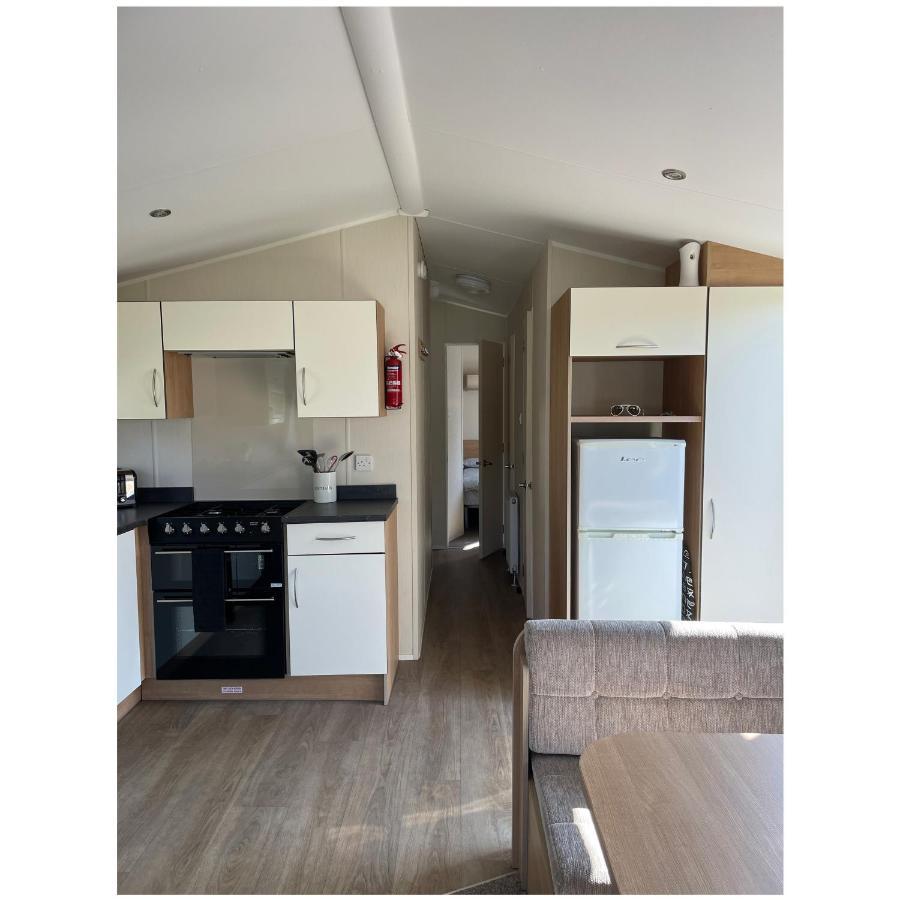 Cosy 3-Bed Caravan Combe Haven St Leonards On Sea Hollington  エクステリア 写真