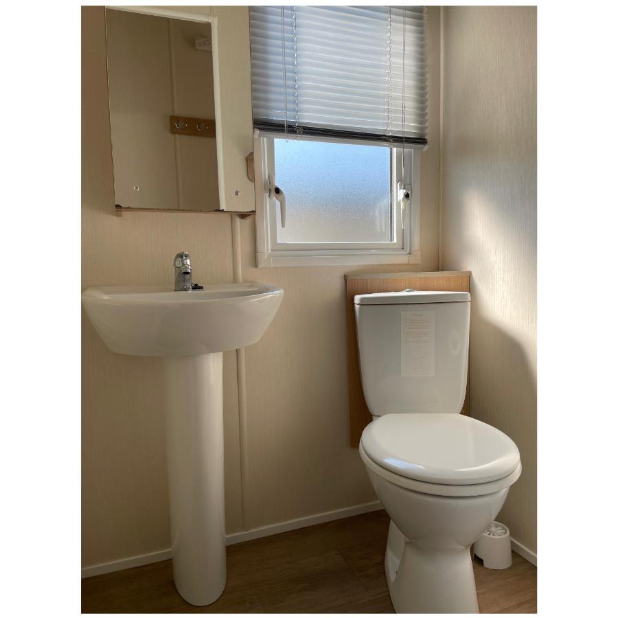 Cosy 3-Bed Caravan Combe Haven St Leonards On Sea Hollington  エクステリア 写真