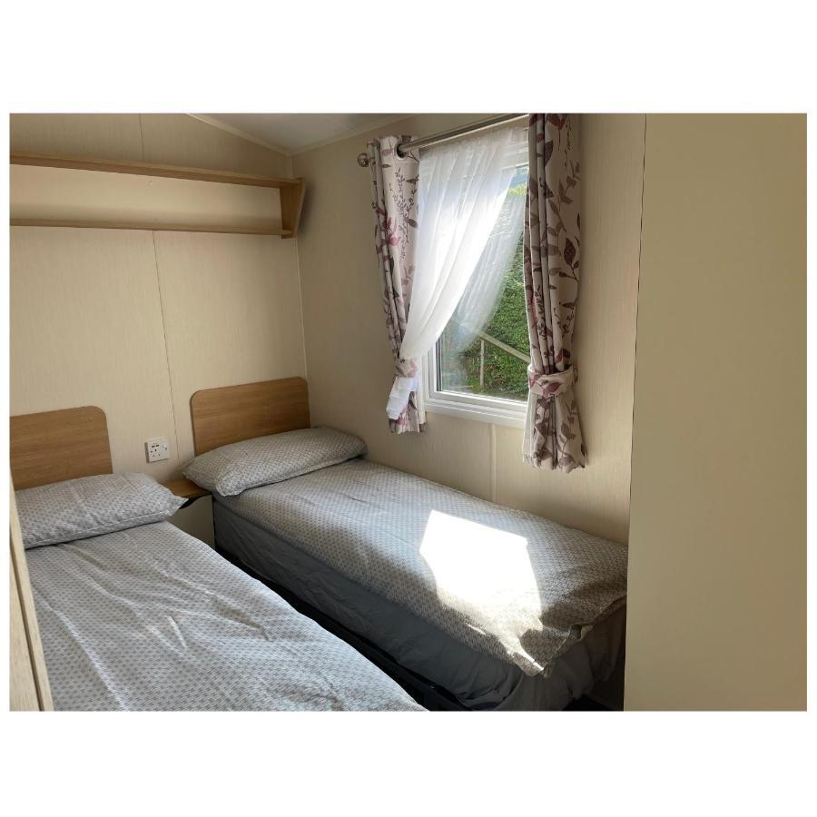 Cosy 3-Bed Caravan Combe Haven St Leonards On Sea Hollington  エクステリア 写真