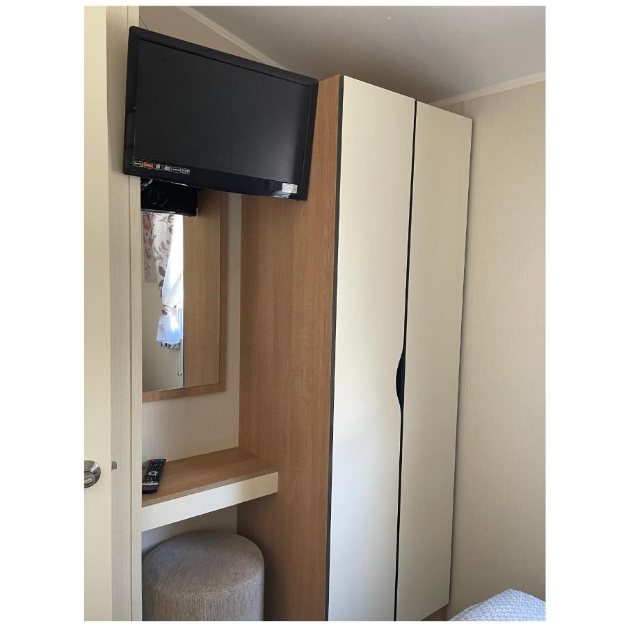 Cosy 3-Bed Caravan Combe Haven St Leonards On Sea Hollington  エクステリア 写真