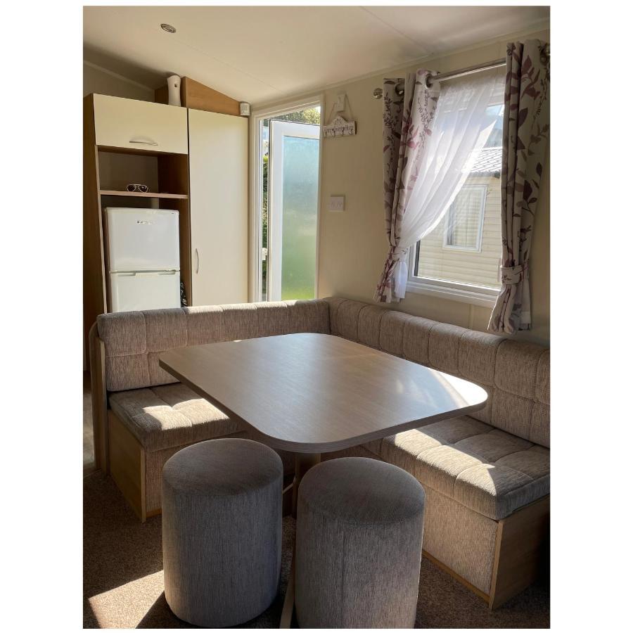 Cosy 3-Bed Caravan Combe Haven St Leonards On Sea Hollington  エクステリア 写真