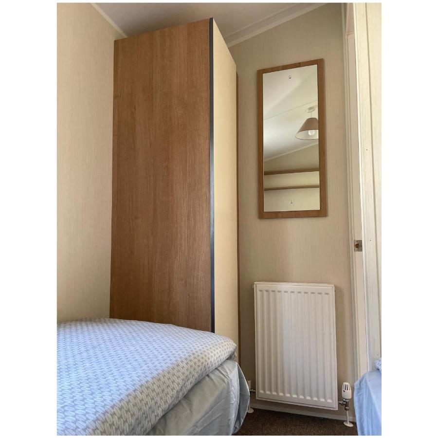 Cosy 3-Bed Caravan Combe Haven St Leonards On Sea Hollington  エクステリア 写真